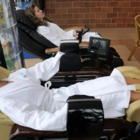 Galerius Harmony Penthouse 아파트