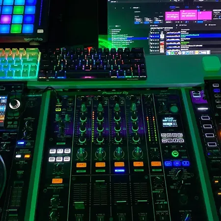 Galerius Harmony Penthouse شقة *